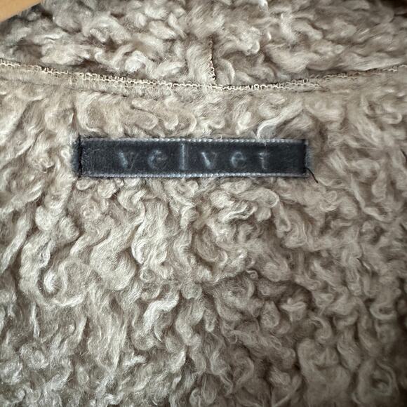 VELVET by GRAHAM & SPENCER | Faux Shearling Sherpa Drape Front Vest | Size Small - Picture 2 of 5